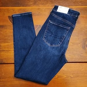 American Eagle High Rise Jegging
